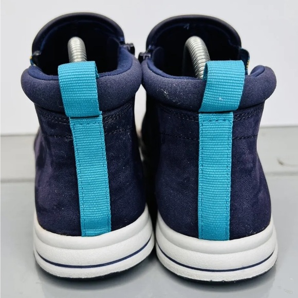 Clarks Cloudsteppers Casual Booties Breeze Clover Navy Nubuck Leather Sz 9M - Picture 4 of 14